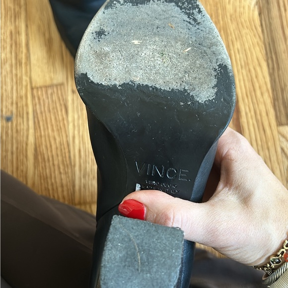 Vince black leather ankle boots EUC - Picture 5 of 6
